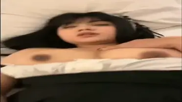 Bokep Dea Onlyfans Tobrut Diewe Batang Gede Kost poster