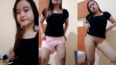 Darla YouTuber Viral Ngentot Brutal Panas poster