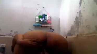 Tante Montok Main Jari di Kamar Mandi Nikmat poster