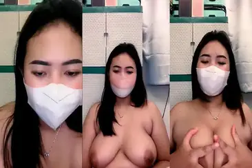 Miss Pii Debut Sebagai Pembawa Acara Menggoda