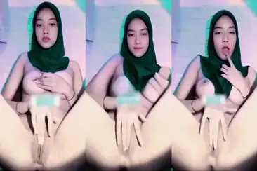 Sarah Cantik Colmek Basah Gaya Solo Intens Viral Hot