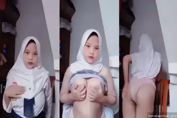 Sepasang Toket Gede Bikin Cowok Ngiler Parah Lumer WOT